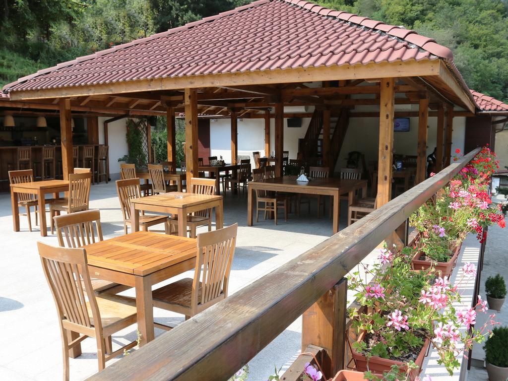 Aqua Varvara Hotel Vetren Dol Exterior foto