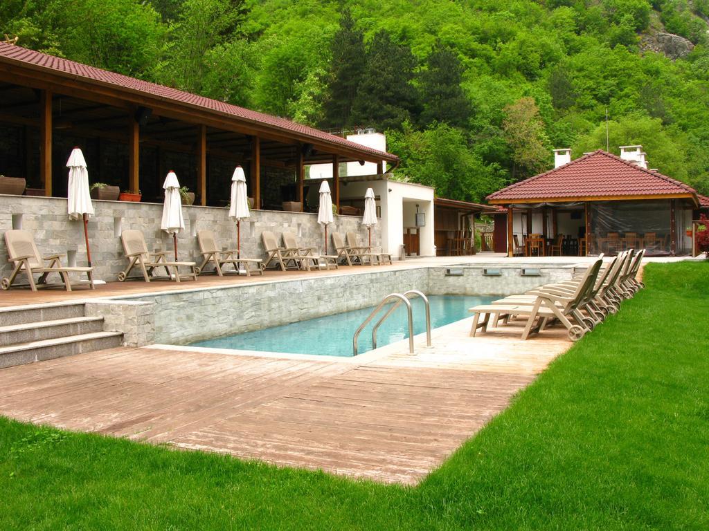 Aqua Varvara Hotel Vetren Dol Exterior foto